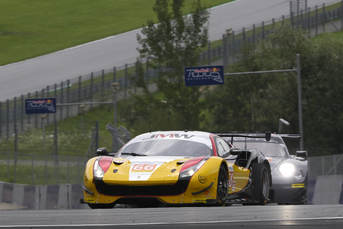 GEARBOX PROBLEMS COST MACDOWALL POTENTIAL LMGTE VICTORY CHALLENGE IN AUSTRIA