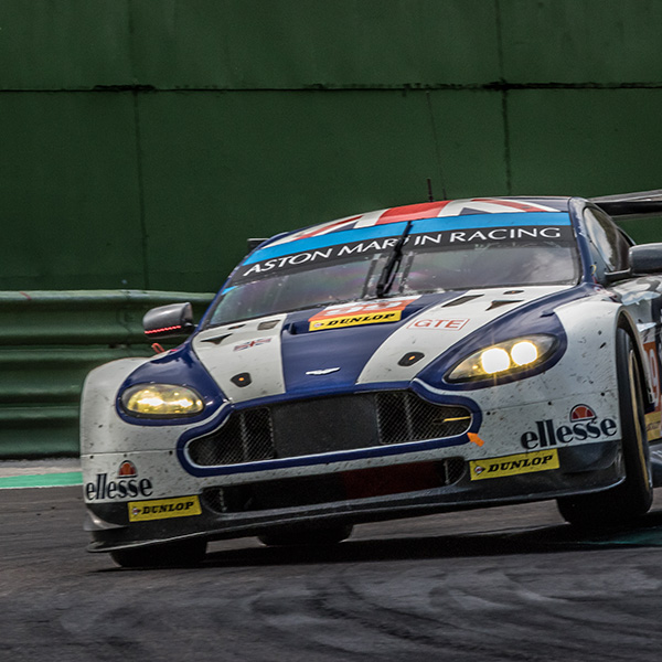 MACDOWALL AND BEECHDEAN RETAIN CHAMPIONSHIP LEAD WITH TOP FIVE FINISH AT RAIN-LASHED IMOLA