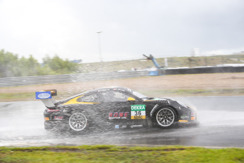 MACDOWALL AND BACHLER OVERCOME ODDS AT RAIN-HIT ZANDVOORT